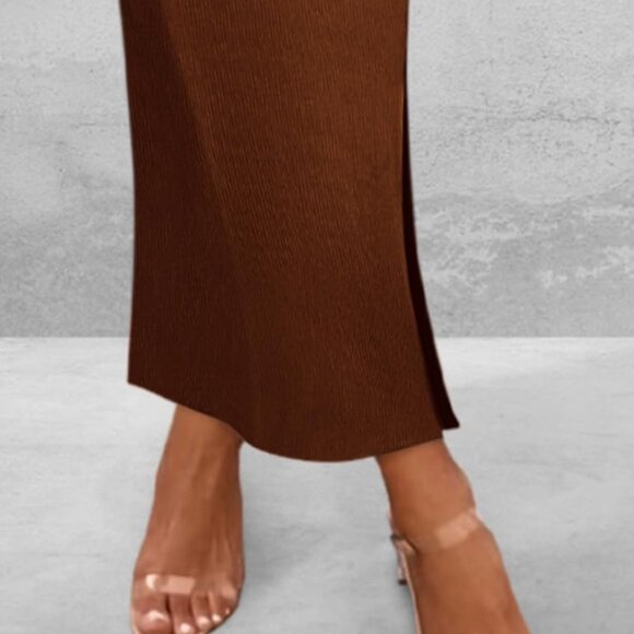 Slit Tube Midi Dress - Picture 9 of 12